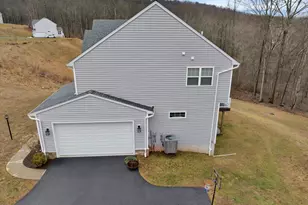 252 Oak Grove Rd, Morgantown, PA 19543 - Photo 15