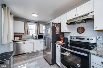 300 McKinley Avenue, Reading, PA 19605 - Photo 11