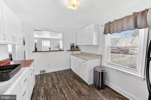 605 Byram St, Reading, PA 19606 - Photo 7