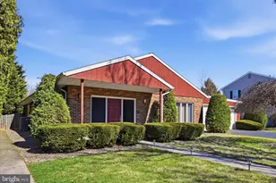 450 Warwick Dr, Wyomissing, PA 19610 - Photo 1