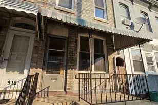 921 Perry St, Reading, PA 19604 - Photo 1