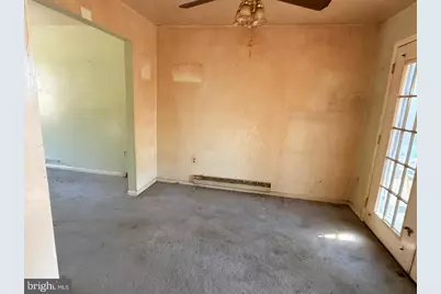 3804 Saint Lawrence Avenue, Reading, PA 19606 - Photo 9