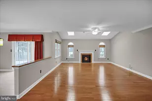 110 New York Ave, Reading, PA 19608 - Photo 9