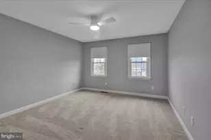 110 New York Ave, Reading, PA 19608 - Photo 25