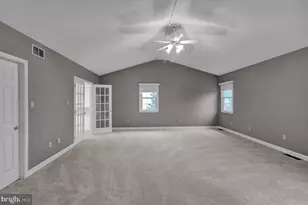 110 New York Ave, Reading, PA 19608 - Photo 35