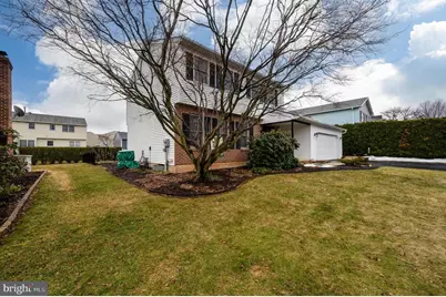 1326 Fredrick Boulevard, Reading, PA 19605 - Photo 3