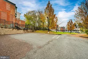1020 Penn St, Reading, PA 19602 - Photo 39