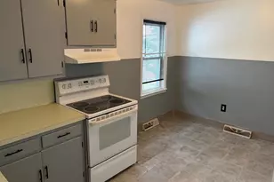 740 Columbia Ave, Temple, PA 19560 - Photo 9