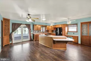 341 Chestnut St, Leesport, PA 19533 - Photo 5