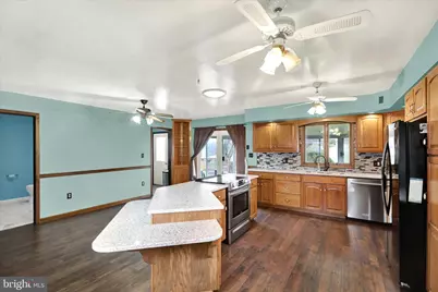 341 Chestnut Street, Leesport, PA 19533 - Photo 7