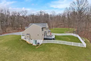 402 Mountainside Rd, Temple, PA 19560 - Photo 65