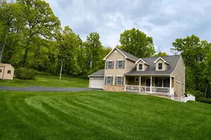 402 Mountainside Rd, Temple, PA 19560 - Photo 83