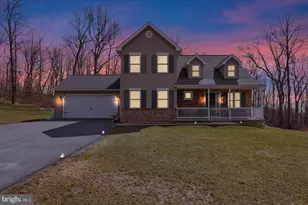 402 Mountainside Rd, Temple, PA 19560 - Photo 19