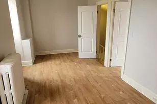 19 S 11th St, Reading, PA 19602 - Photo 7