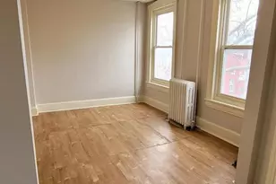 19 S 11th St, Reading, PA 19602 - Photo 9