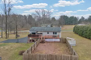 118 Oak Terrace Dr, Birdsboro, PA 19508 - Photo 9