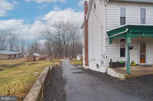 1303 State St, Mertztown, PA 19539 - Photo 3