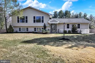 302 S Tulpehocken Rd, Reading, PA 19601 - Photo 3