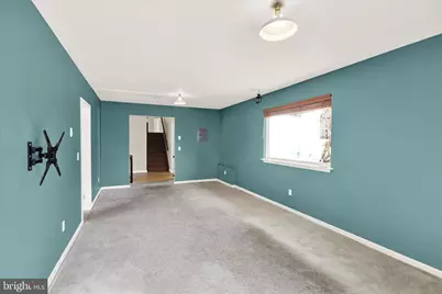 302 S Tulpehocken Road, Reading, PA 19601 - Photo 13