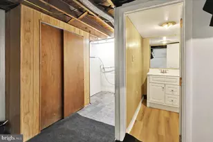 2133 Fairview St, Reading, PA 19609 - Photo 29