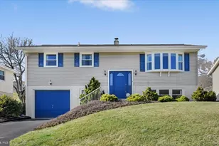 1321 Woodcrest Dr, Reading, PA 19607 - Photo 1