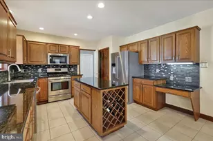 23 Laura Ct, Sinking Spring, PA 19608 - Photo 15