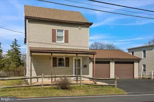 64 W Wesner Rd, Blandon, PA 19510 - Photo 3