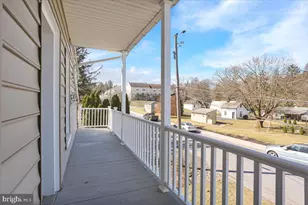 204 E High St, Womelsdorf, PA 19567 - Photo 29