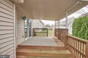 1018 Bowman St, Reading, PA 19605 - Photo 11