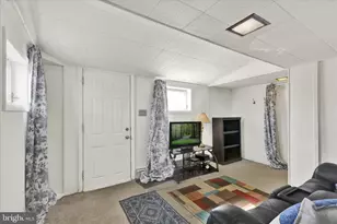 1086 Heffner Ln, Reading, PA 19605 - Photo 11