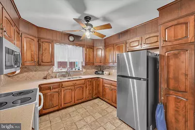 4012 Kutztown Road, Temple, PA 19560 - Photo 11