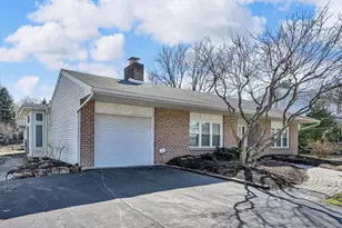 37 Dorchester Dr, Wyomissing, PA 19610 - Photo 49