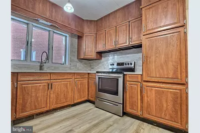 312 Reading Avenue, Reading, PA 19611 - Photo 35