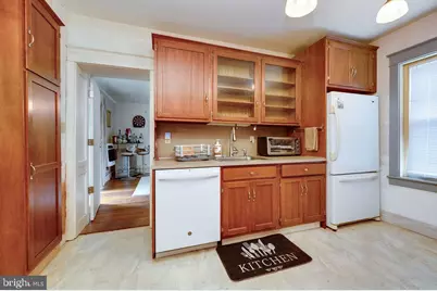 2446 Grandview Avenue, Reading, PA 19606 - Photo 11