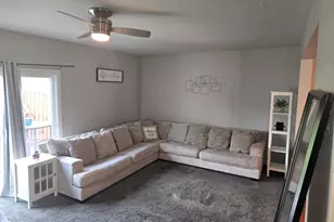 42 Laurel Springs Ln, Reading, PA 19606 - Photo 11