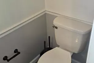 42 Laurel Springs Ln, Reading, PA 19606 - Photo 9