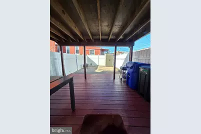 537 Windsor Street, Reading, PA 19601 - Photo 15