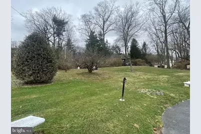 2146 Fairview Avenue, Reading, PA 19606 - Photo 25