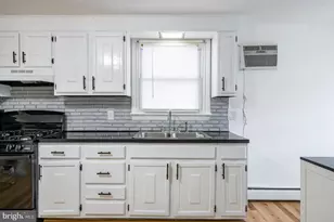 1321 Cotton St, Reading, PA 19602 - Photo 11