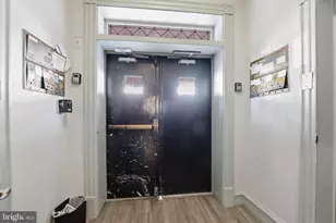 831 N 10th St, Reading, PA 19604 - Photo 11