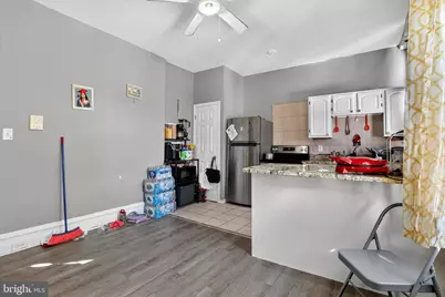 1259 N 10th Street, Reading, PA 19604 - Photo 17