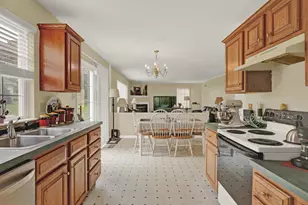 71 Cornerstone Dr, Blandon, PA 19510 - Photo 9