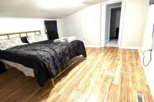 526 S 11th St, Reading, PA 19602 - Photo 11