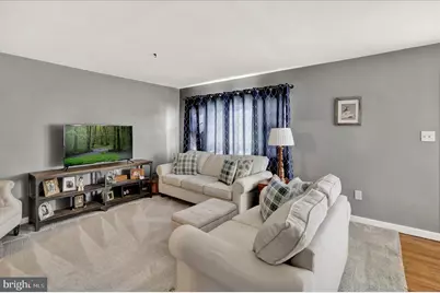 210 Playground, Reading, PA 19611 - Photo 3