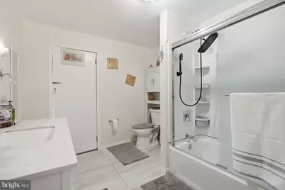 325 Pear Street, Reading, PA 19601 - Photo 25