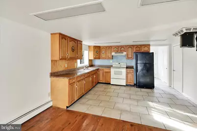 5737 Old Rte 22, Shartlesville, PA 19554 - Photo 7