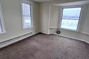 357 S 3rd St, Reading, PA 19602 - Photo 5