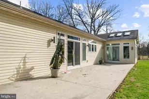 302 N Tulpehocken Rd, Reading, PA 19601 - Photo 33