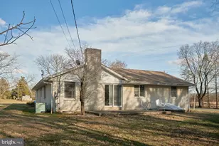 884 Ahrens Rd, Reading, PA 19606 - Photo 9