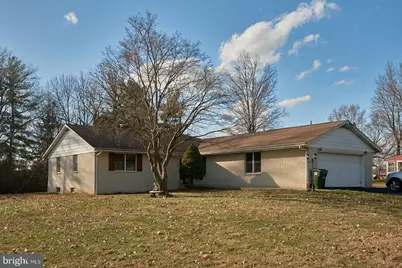 884 Ahrens Road, Reading, PA 19606 - Photo 1
